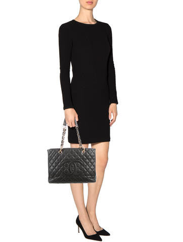 CHANEL CAVIAR GRAND SHOPPING TOTE